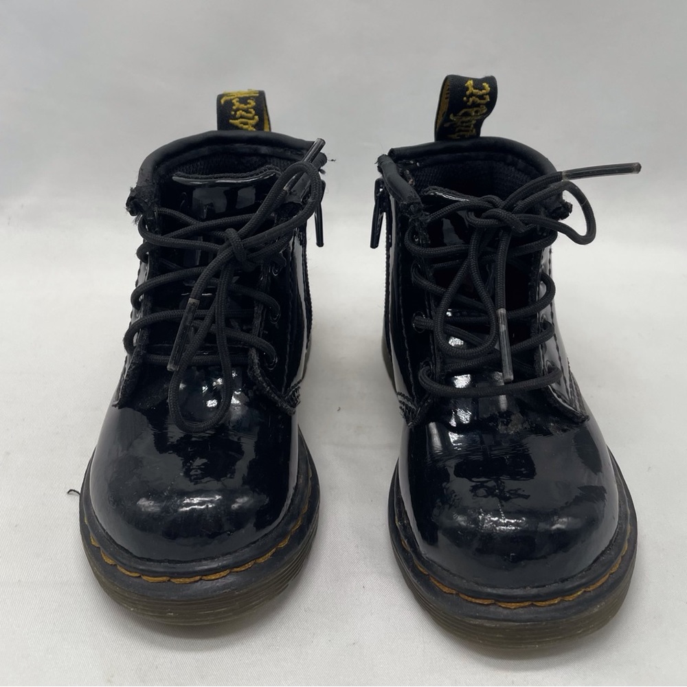 Dr. Martens Kids Black Patent Leather Lace-Up Boots